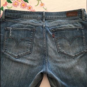 Levi’s Jeans